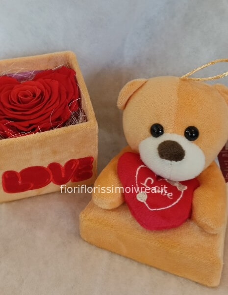 Scatola con orsetto